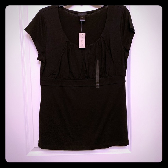 Ann Taylor Tops - NWT Ann Taylor Black Scoop Neck Top